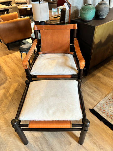 LEE L1898-01 Chair and Ottoman